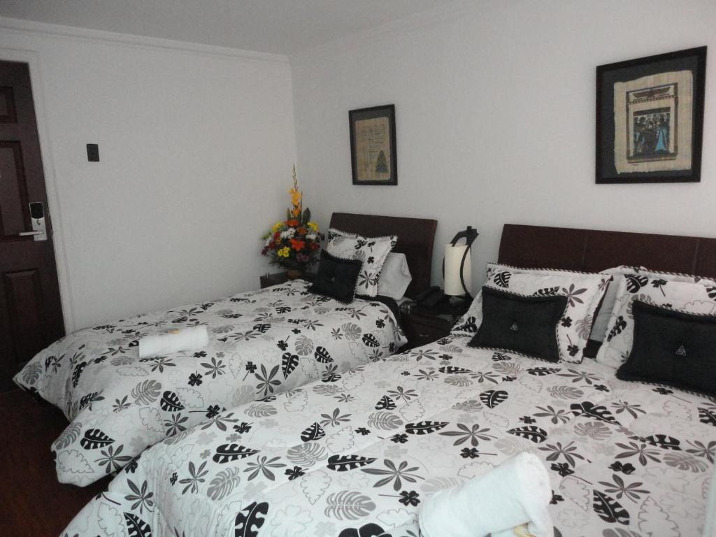 Hotel Fenix Real Bogotá Quarto foto
